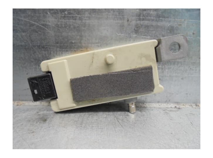 Recambio de antena para bmw x5 (e53) 4.4 i referencia OEM IAM 8377658 21367510 2