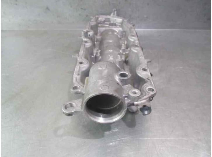 Recambio de tapa motor para lexus ls (_f4_) 460 (usf40) referencia OEM IAM 1687738030 5