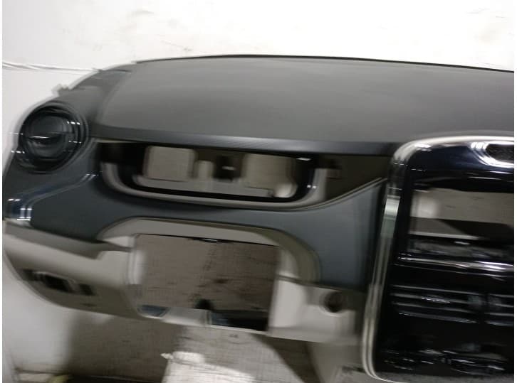 Recambio de salpicadero para renault zoe (bfm_) zoe referencia OEM IAM 681008970R 681008970R 2