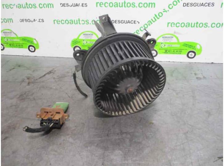 Recambio de motor calefaccion para lancia ypsilon (843_) 1.2 (843.axb1a) referencia OEM IAM 3