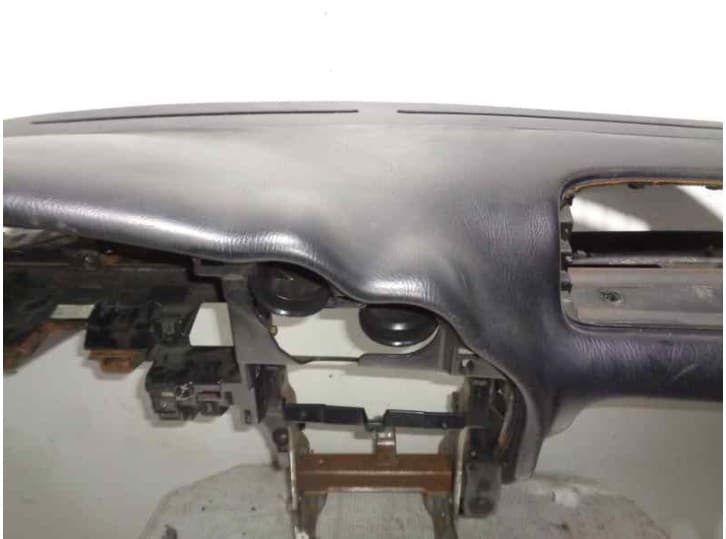 Recambio de salpicadero para mazda mx-3 (ec) 1.6 i referencia OEM IAM EA7060350E NEGRO 4