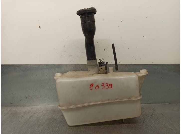 Recambio de deposito limpia para volvo 850 (854) t5 referencia OEM IAM 9151141  4 PUERTAS