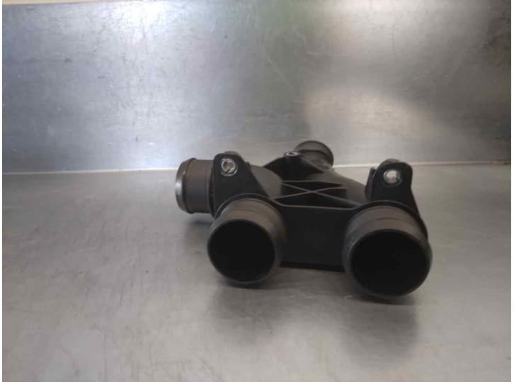 Recambio de tubo para peugeot partner kombi outdoor referencia OEM IAM 9678406580 3