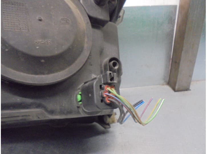 Recambio de faro derecho para ford fusion (ju_) 1.6 tdci referencia OEM IAM 24689800R 3