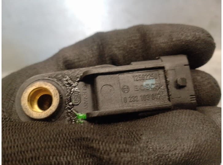 Recambio de sensor para cadillac srx 3.6 referencia OEM IAM 12592250 0232103047 BOSCH 4