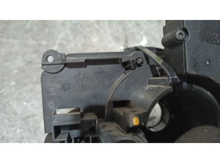 Recambio de mando luces para chrysler voyager (gs) 2.4 cat referencia OEM IAM 4685328 3