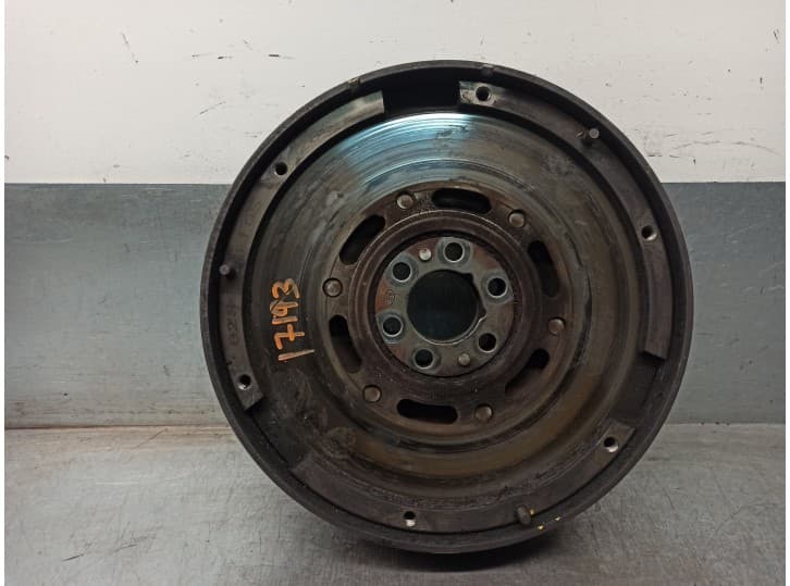 Recambio de volante motor para audi a4 b5 (8d2) 1.9 tdi referencia OEM IAM 028105266A