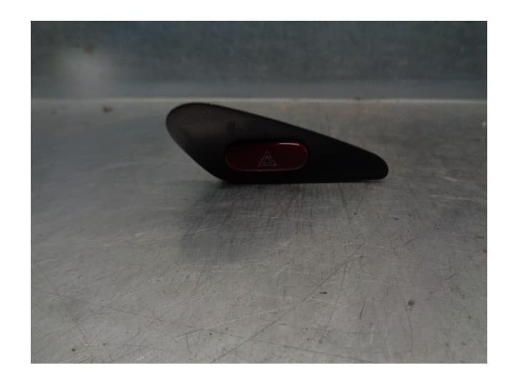 Recambio de warning para peugeot 406 (8b) 2.0 hdi 110 referencia OEM IAM 963040347A