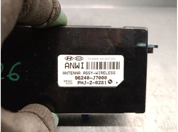 Recambio de antena para kia ceed tourer (cd) 1.0 t-gdi referencia OEM IAM 96240J7000  ANWI 3