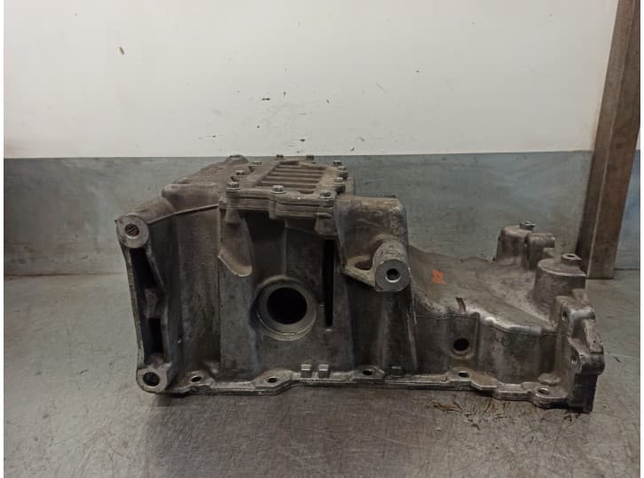Recambio de carter para cadillac srx 3.6 referencia OEM IAM 12597511 4