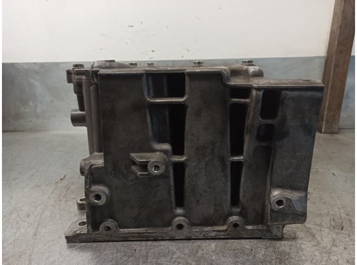 Recambio de carter para cadillac srx 3.6 referencia OEM IAM 12597511 5