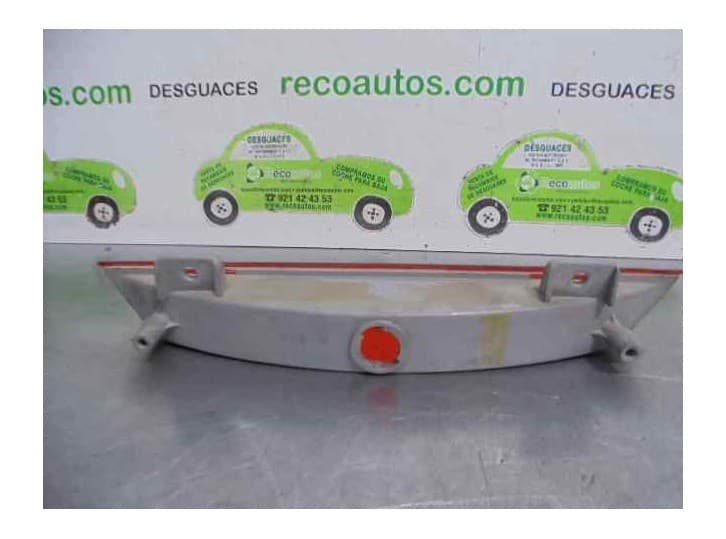 Recambio de luz central de freno para kia joice (mte1p) 2.0 referencia OEM IAM 92700M2010 2