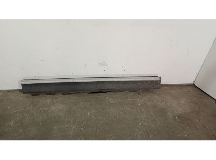 Recambio de faldon lateral para bmw x5 (e53) 3.0 d referencia OEM IAM 8408706 8408706 3