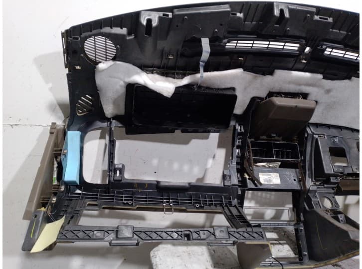 Recambio de salpicadero para dodge journey 2.0 crd referencia OEM IAM 1MQ64DK7AA MARRON 4