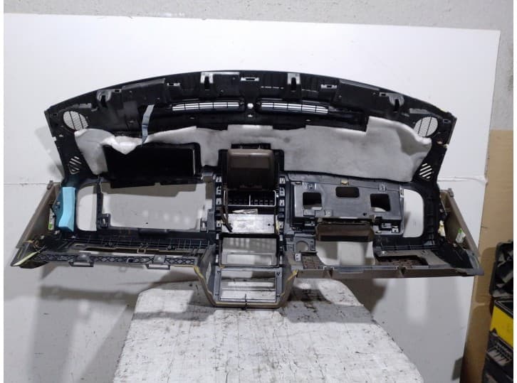 Recambio de salpicadero para dodge journey 2.0 crd referencia OEM IAM 1MQ64DK7AA MARRON 5