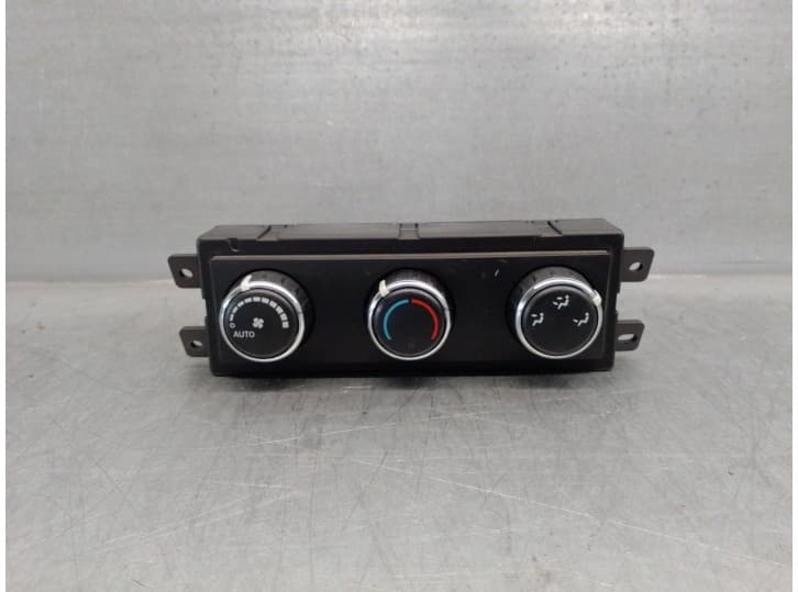 Recambio de mando climatizador para dodge journey 2.0 crd referencia OEM IAM 55111894AD
