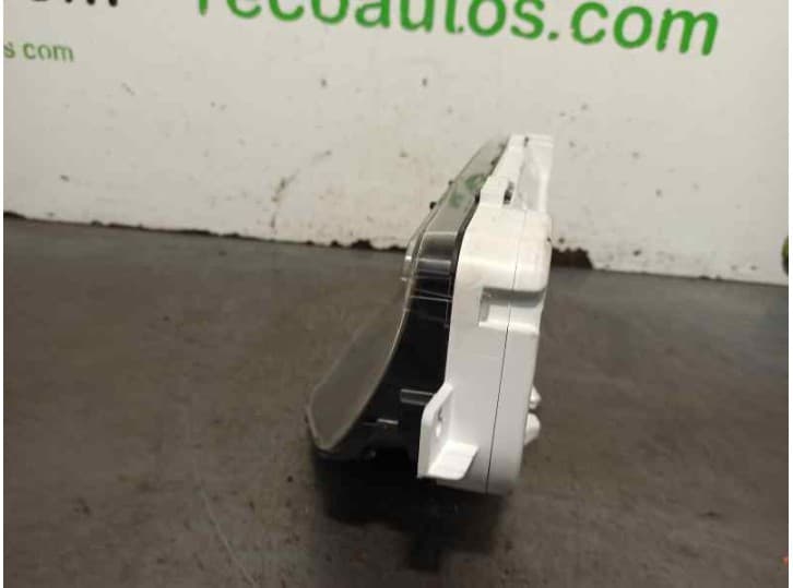 Recambio de cuadro instrumentos para volvo v50 (545) 1.8 referencia OEM IAM 30710071 4