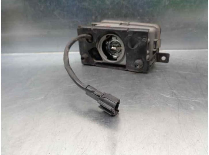 Recambio de faro antiniebla izquierdo para daewoo aranos 1.8 referencia OEM IAM 2