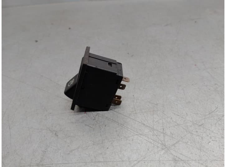 Recambio de interruptor para volvo 340-360 sedán (344) 1.7 referencia OEM IAM 3204942 2