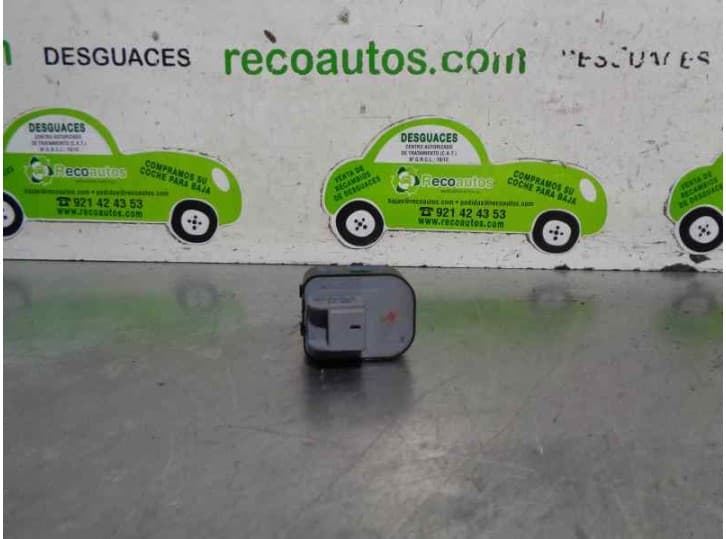 Recambio de mando retrovisor para audi a3 (8p1) 1.9 tdi referencia OEM IAM 8E0959565 2