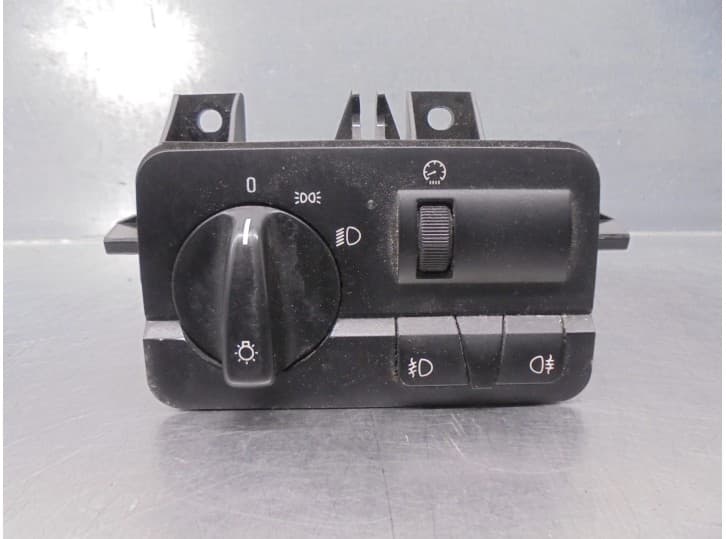 Recambio de mando luces salpicadero para bmw 3 (e46) 323 i referencia OEM IAM 61316901430