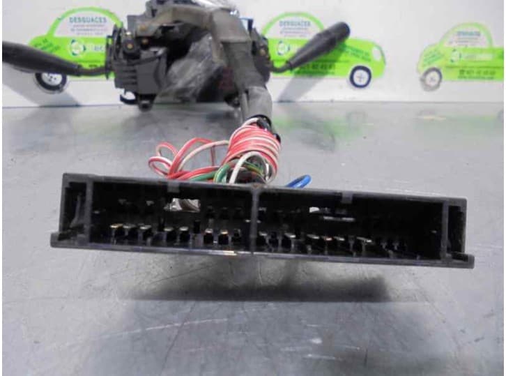 Recambio de mando luces para toyota camry (_v1_) 3.0 (vcv10_) referencia OEM IAM 8431033130 3