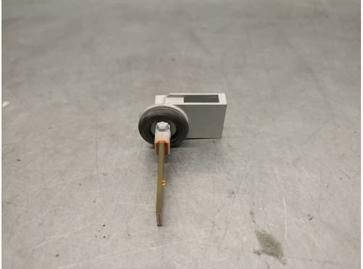 Recambio de sensor para volkswagen sharan (7n1, 7n2) 2.0 tdi referencia OEM IAM 4B0820539 2
