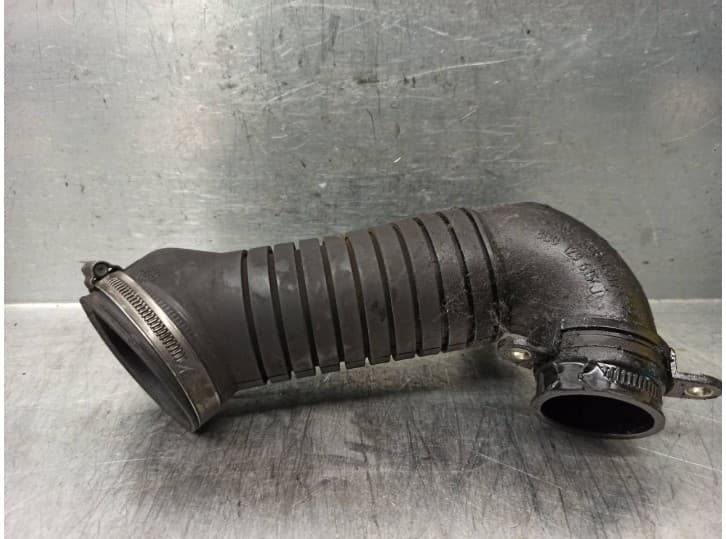 Recambio de tubo para volkswagen passat b5.5 (3b3) 1.9 tdi referencia OEM IAM 8D0129615J 2