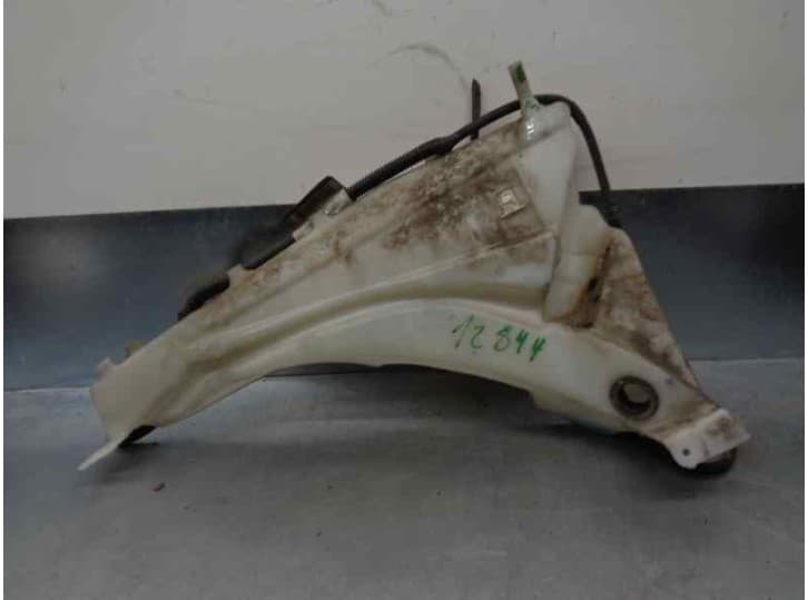 Recambio de deposito limpia para volvo c30 (533) d5 referencia OEM IAM 31253148 30657122 2