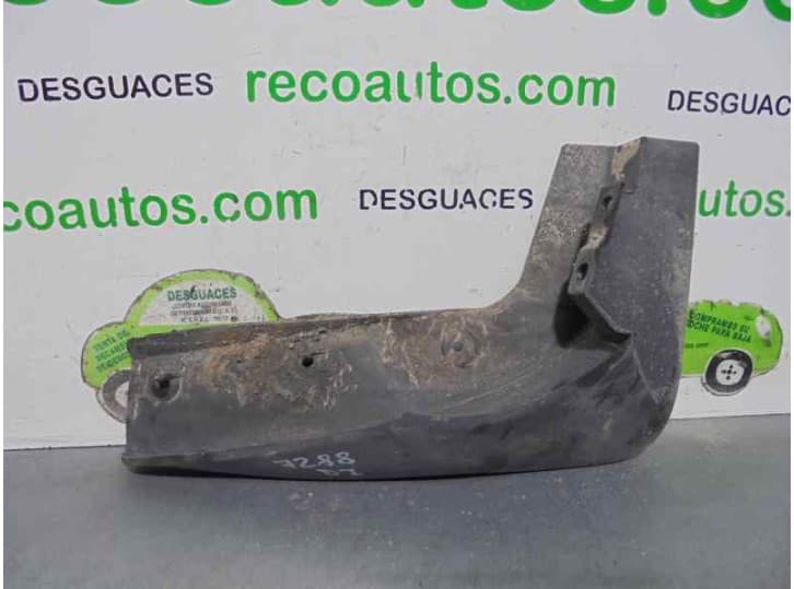 Recambio de faldon delantero para kia sorento i (jc) 2.5 crdi referencia OEM IAM