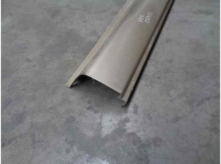 Recambio de faldon lateral para ssangyong kyron 2.0 xdi referencia OEM IAM 7955609000 3