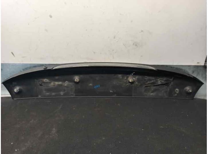 Recambio de aleron trasero para bmw 3 touring (e46) 320 d referencia OEM IAM 8235987 2