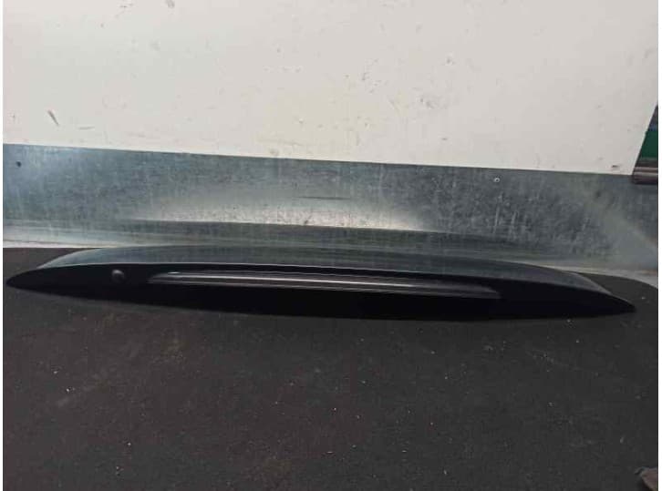 Recambio de aleron trasero para bmw 3 touring (e46) 320 d referencia OEM IAM 8235987 3