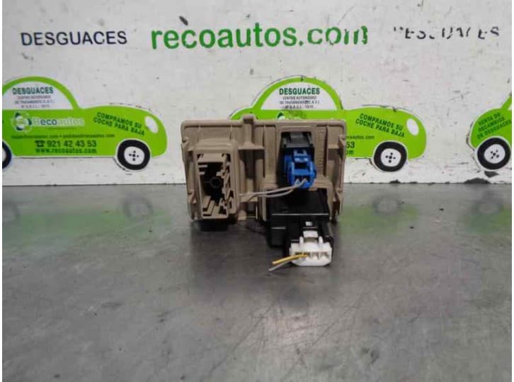Recambio de mando para lexus rx (_u3_) 300 (mcu35_) referencia OEM IAM 5544648020 2