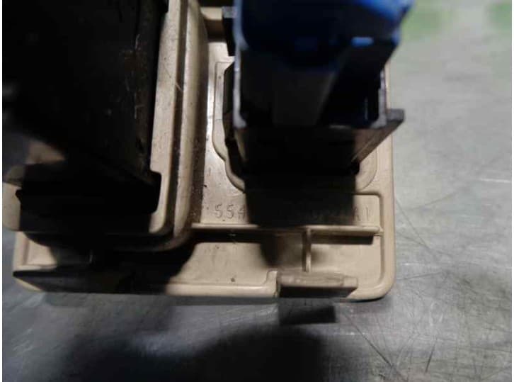 Recambio de mando para lexus rx (_u3_) 300 (mcu35_) referencia OEM IAM 5544648020 3