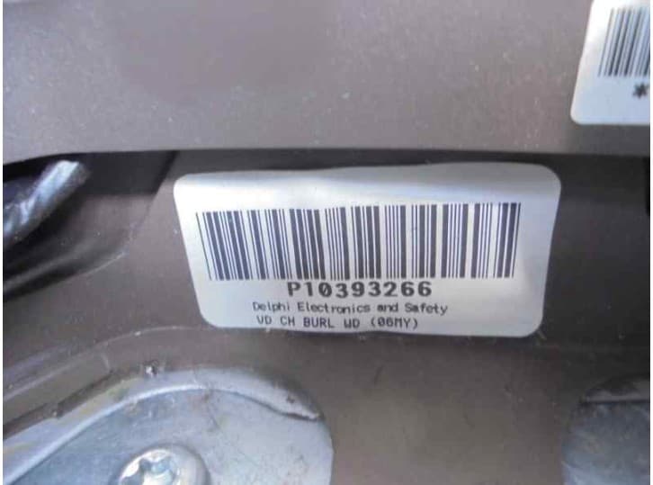 Recambio de volante para cadillac srx 3.6 referencia OEM IAM P10393266 25745009 5
