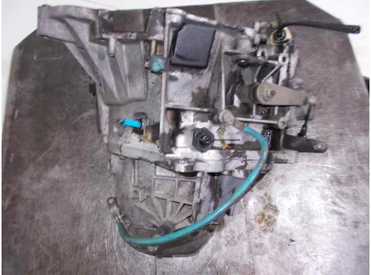 Recambio de caja cambios para peugeot 205 i (741a/c) 1.7 diesel referencia OEM IAM 20CJ17 5