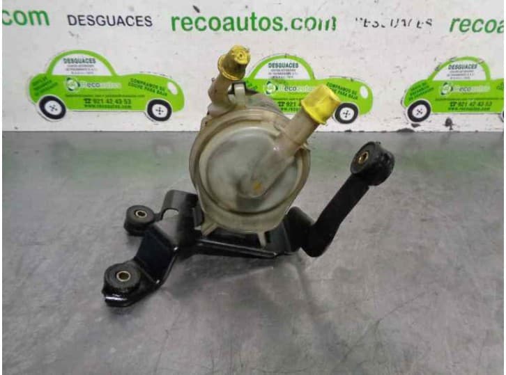 Recambio de deposito servo para lexus rx (_u3_) 300 (mcu35_) referencia OEM IAM 2