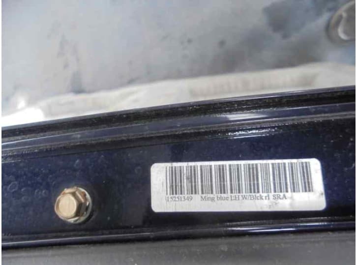 Recambio de portaequipajes para cadillac srx 3.6 referencia OEM IAM 15251348 15251349 8