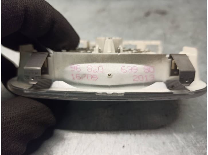 Recambio de luz interior para peugeot 5008 (0u_, 0e_) 1.6 hdi referencia OEM IAM 9682063980 5