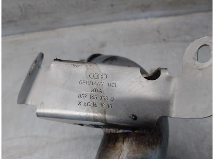 Recambio de tubo para audi a8 d3 (4e2, 4e8) 4.0 tdi quattro referencia OEM IAM 057145958D 4
