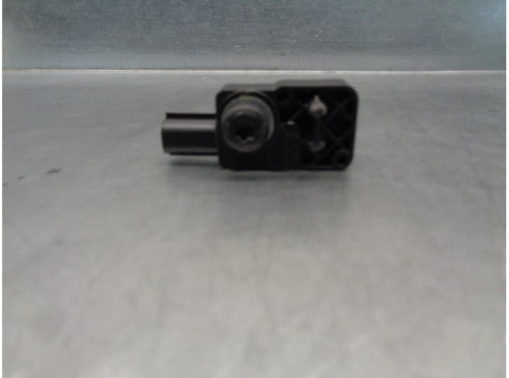 Recambio de sensor impacto para chevrolet spark (m300) 1.0 referencia OEM IAM 13502341 2