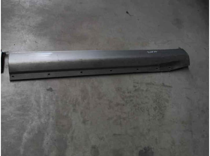Recambio de faldon lateral para lexus ls (_f2_) 400 (ucf20_) referencia OEM IAM 75851 50020 3