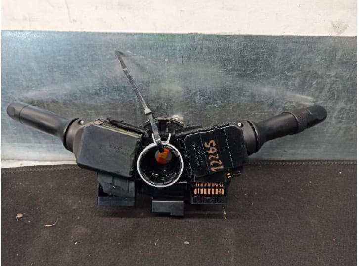 Recambio de mando luces para citroën c1 (pm_, pn_) 1.0 referencia OEM IAM 6239SA 6253A0 4