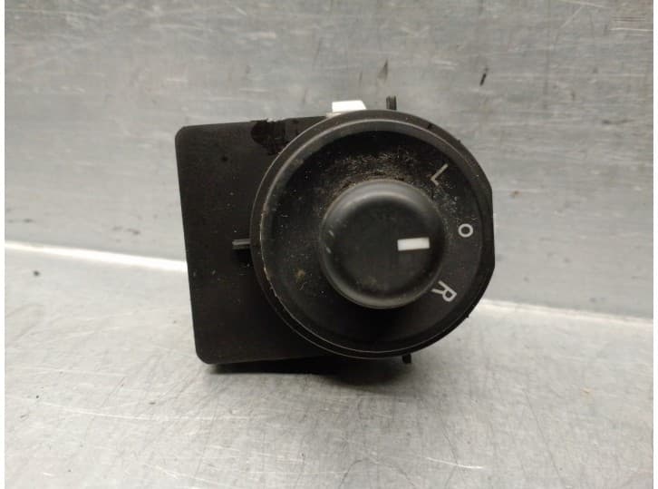 Recambio de mando retrovisor para opel karl (c16) 1.0 referencia OEM IAM 95328440