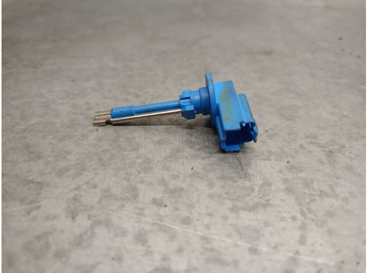Recambio de sensor para volvo v40 hatchback (525) d3 referencia OEM IAM VPAMFH19C734AA 2