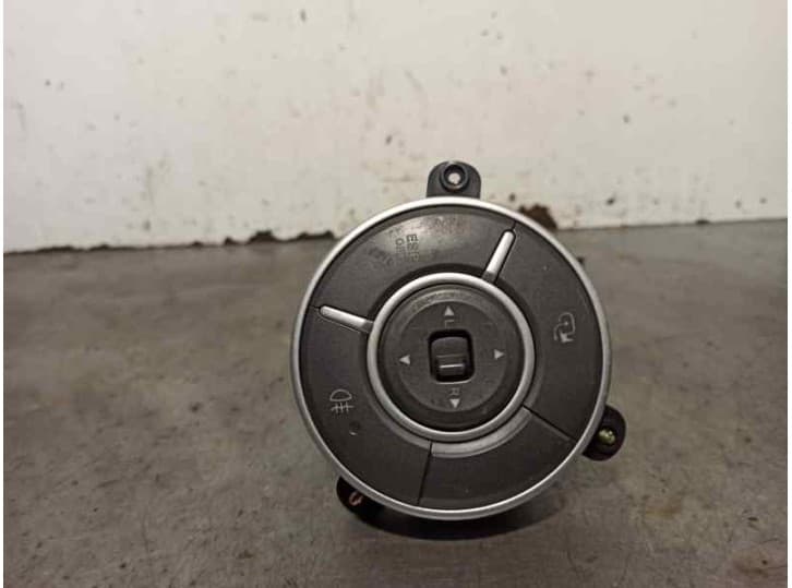 Recambio de mando retrovisor para ssangyong kyron 2.0 xdi referencia OEM IAM 8550109070