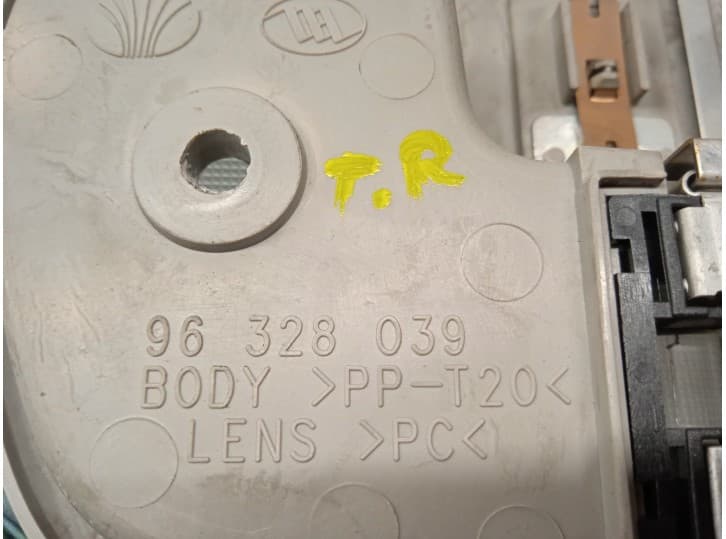 Recambio de luz interior para chevrolet epica (kl1_) 2.0 d referencia OEM IAM 96328039 3