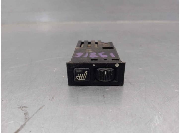Recambio de mando para bmw 5 (e39) 525 tds referencia OEM IAM 61318352259 03055000