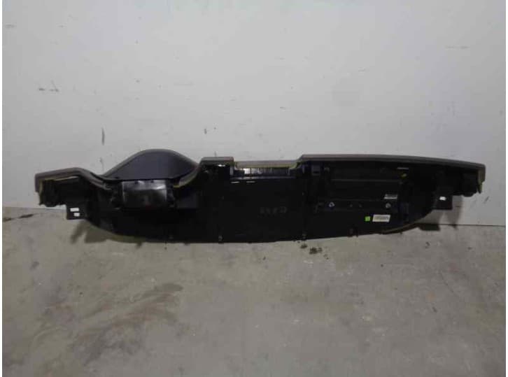 Recambio de salpicadero para volvo c30 (533) d5 referencia OEM IAM  GRIS 5